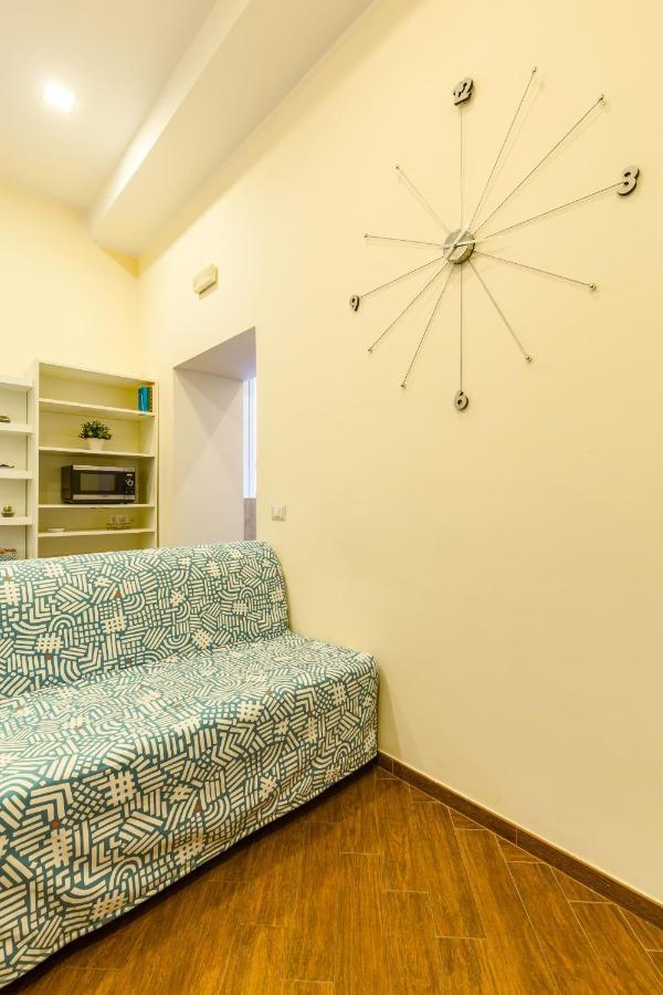Teatro Nuovo Apartment By Wonderful Italy เนเปิลส์ ภายนอก รูปภาพ